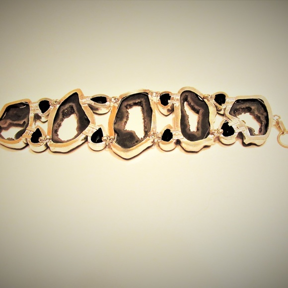 Bold Crystal Black Druzy Slice Adjustable Bracelet - Picture 3 of 4